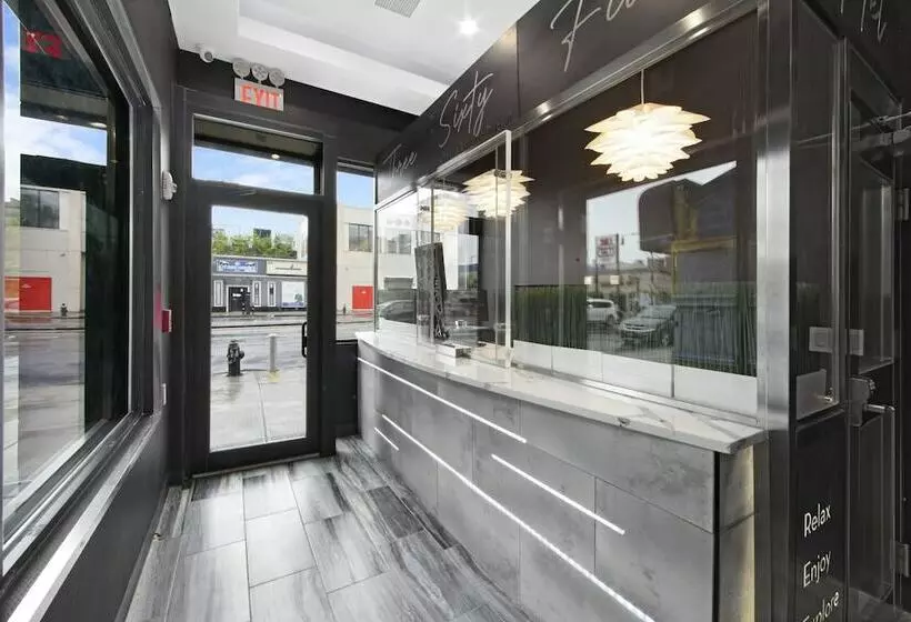 Hotelli 365 Bronx