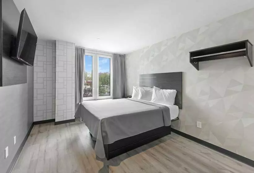 Hotelli 365 Bronx