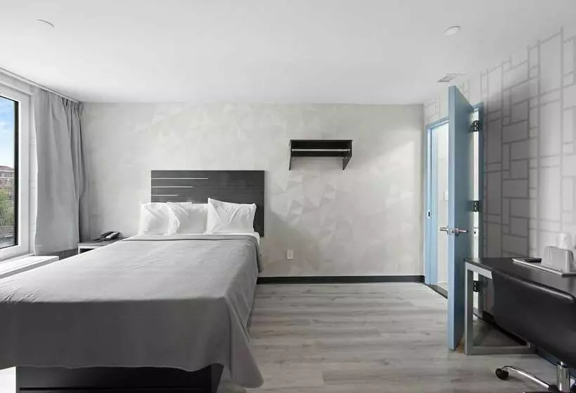 Hotelli 365 Bronx