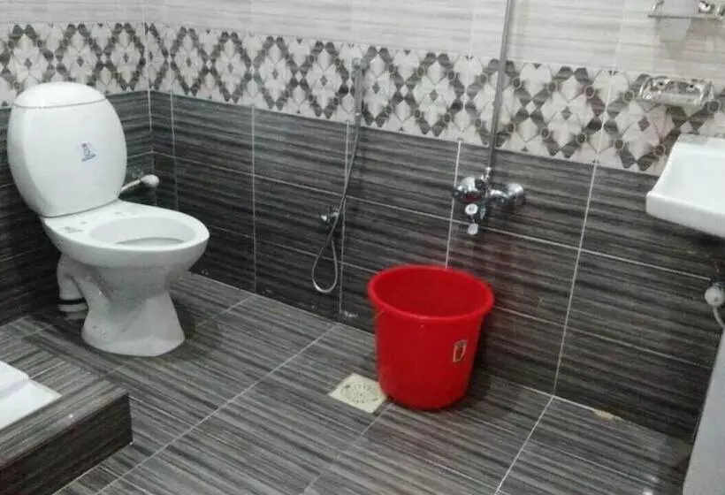 هتل Abshar