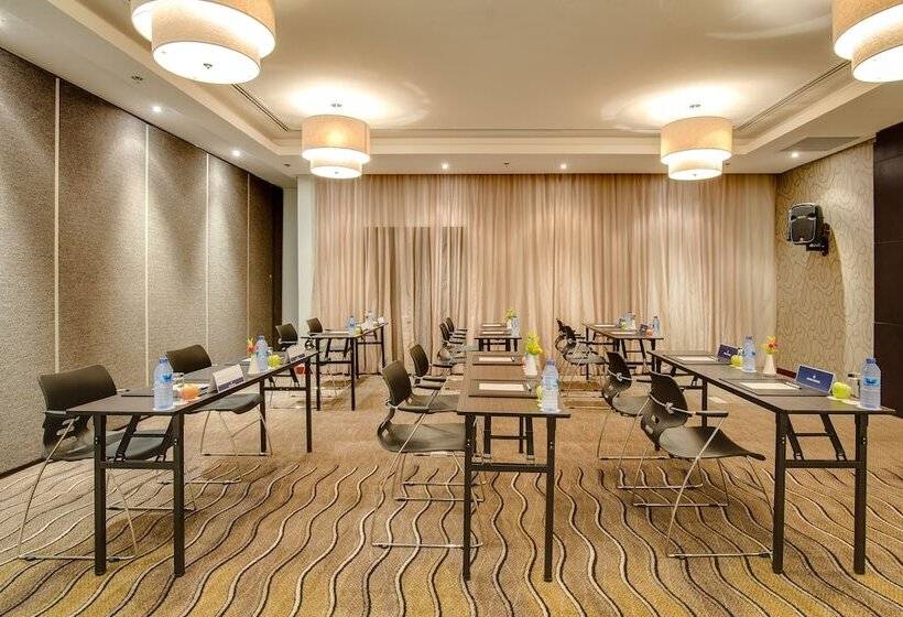 בית מלון כפרי Alliance By Eagles