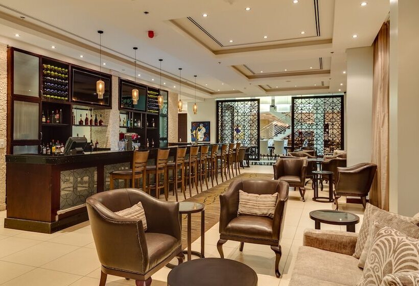 בית מלון כפרי Alliance By Eagles