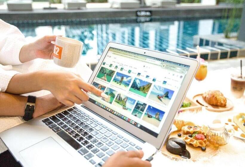 هتل B2 Krabi Ao Nang Premier Resort