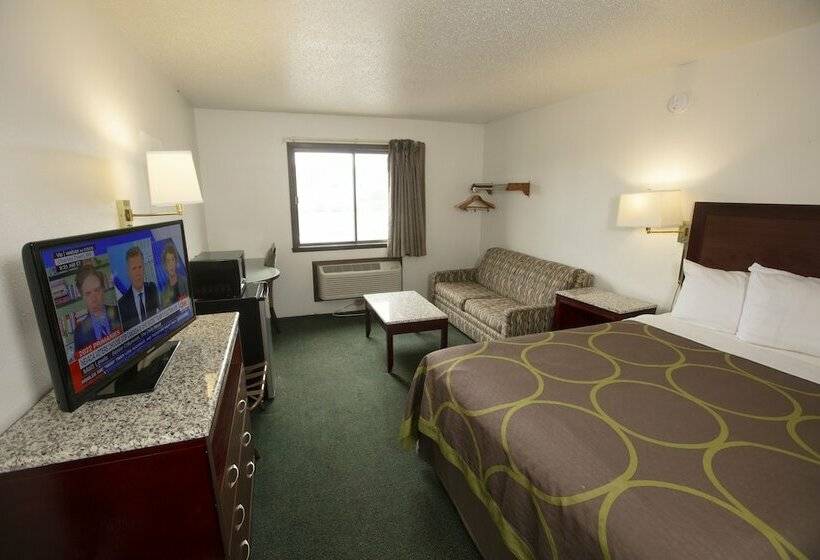 Отель Bison Inn And Suites