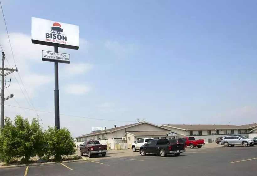 Hotelli Bison Inn And Suites