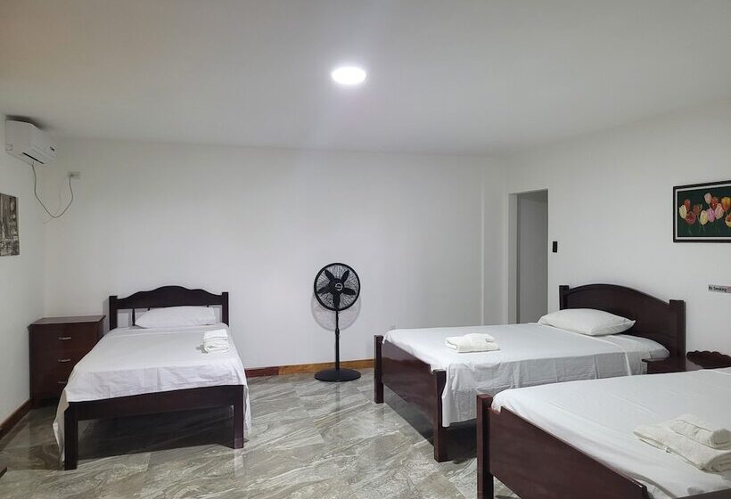 ホテル Day & Night