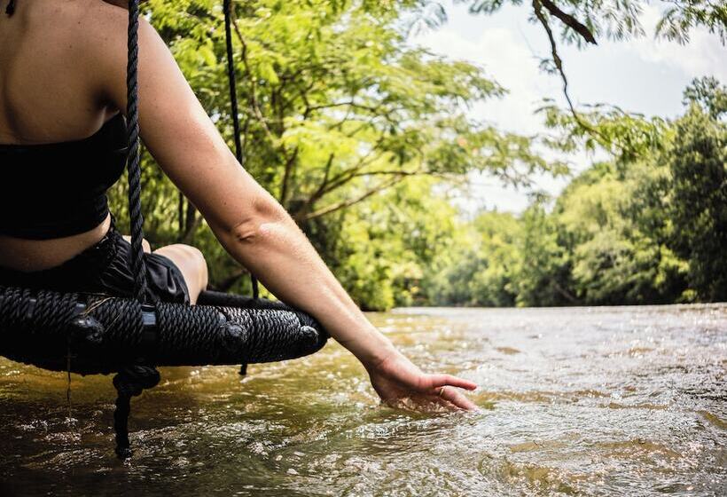 酒店 Destination Resort