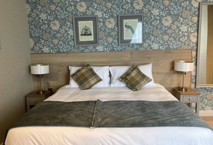 בית מלון כפרי Old Swan