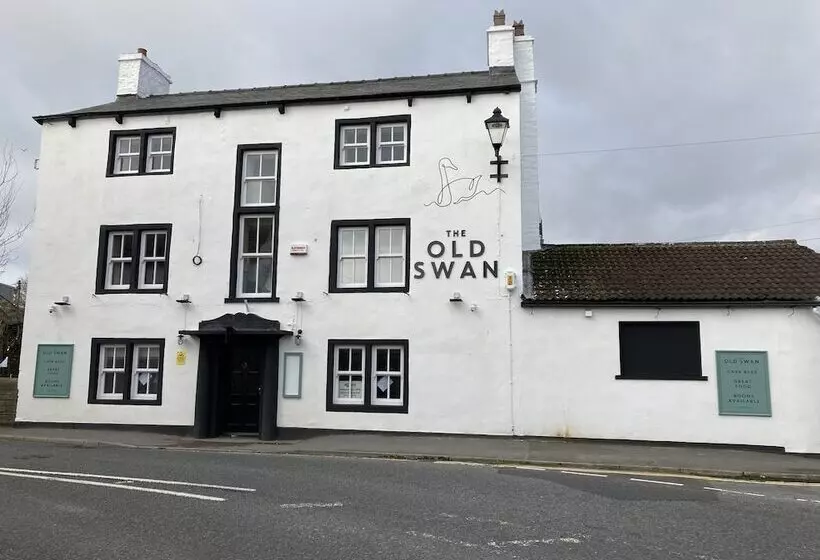Hotelli Old Swan