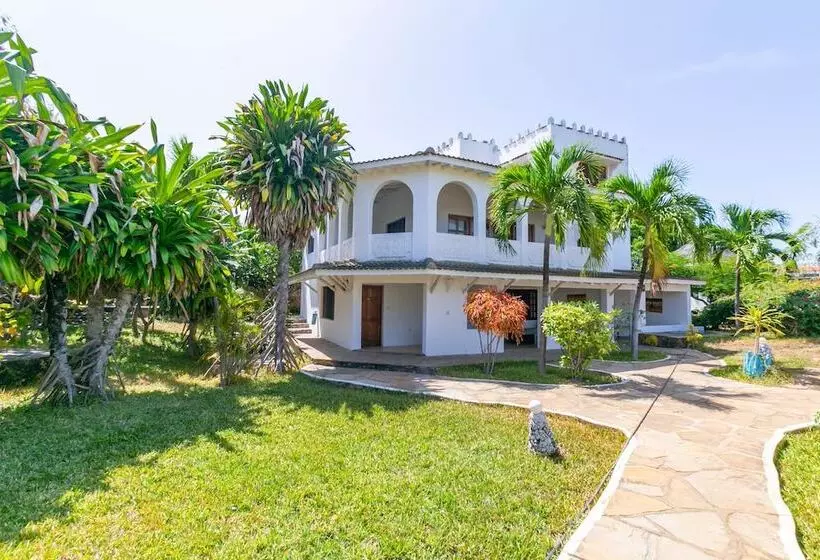 هتل Pearls And Corals Resort