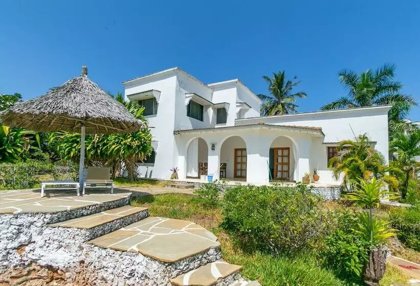 هتل Pearls And Corals Resort