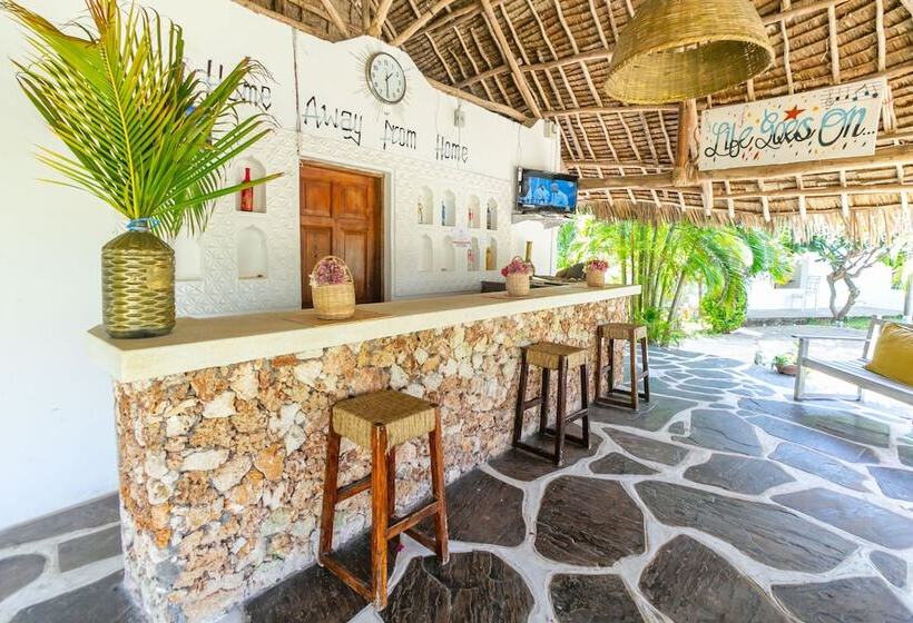 هتل Pearls And Corals Resort