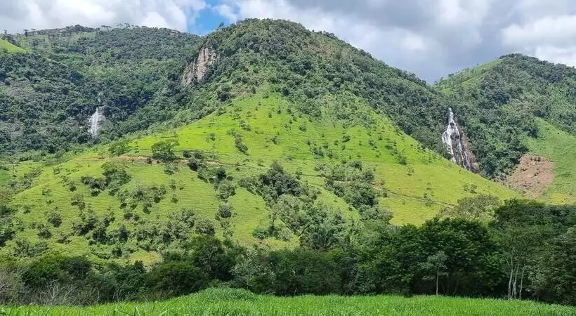 Hotelli Pousada & Parada Olhos D água