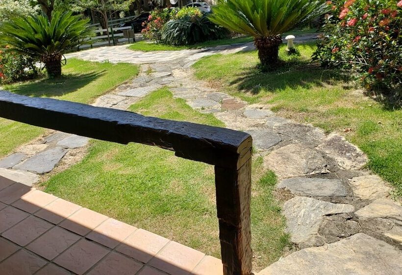 Hotel Pousada & Parada Olhos D água