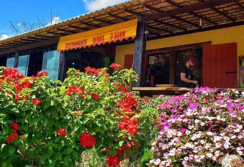 Hotelli Pousada & Parada Olhos D água