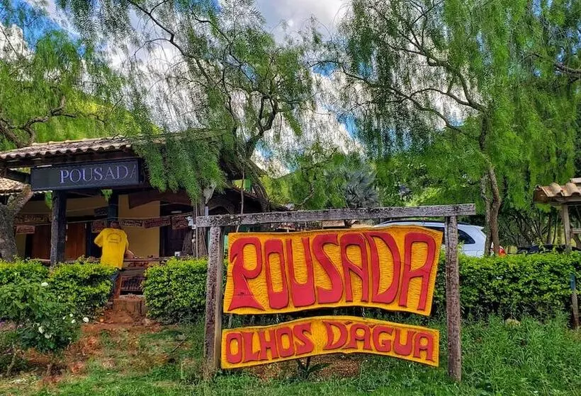 Hotelli Pousada & Parada Olhos D água