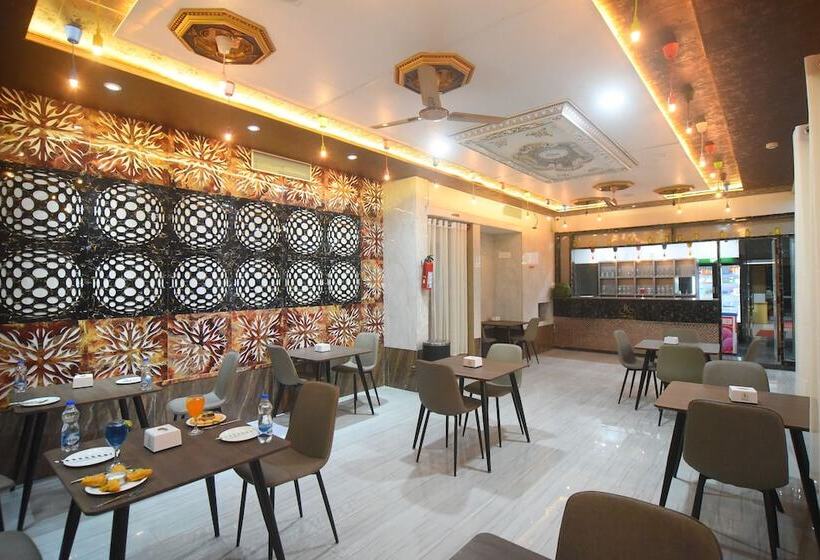 فندق R Empire Dvanagere