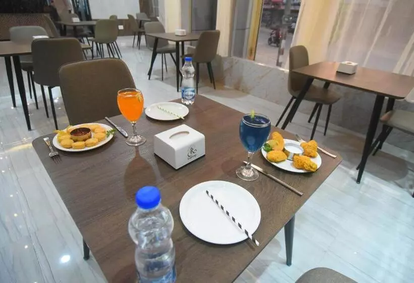 ホテル R Empire Dvanagere