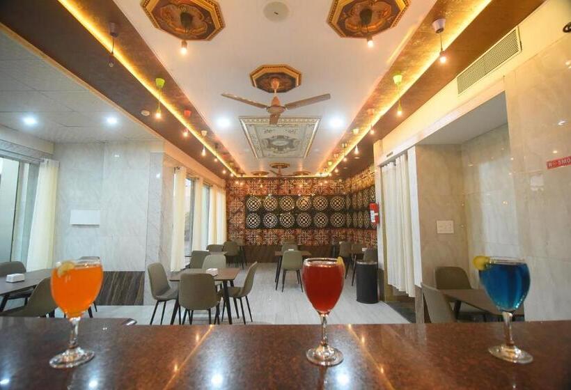 فندق R Empire Dvanagere