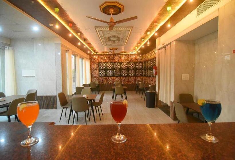 فندق R Empire Dvanagere