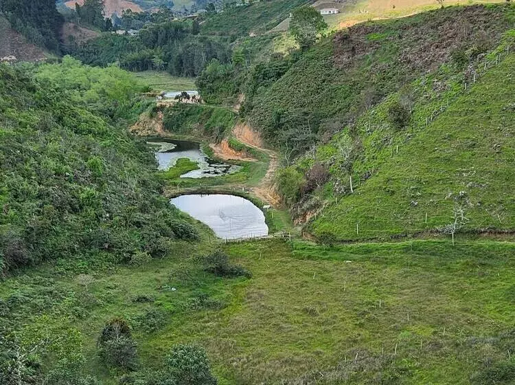 Maaseutuhotelli Hostería Brisas Del Río
