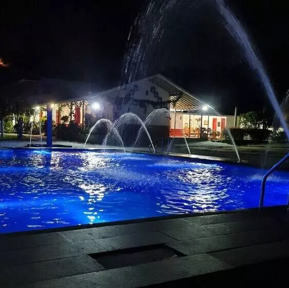 Maaseutuhotelli Hostería Brisas Del Río