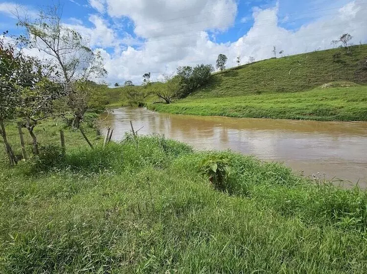 Maaseutuhotelli Hostería Brisas Del Río
