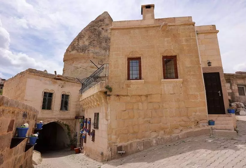 Adelya Cave Hotel Apartments