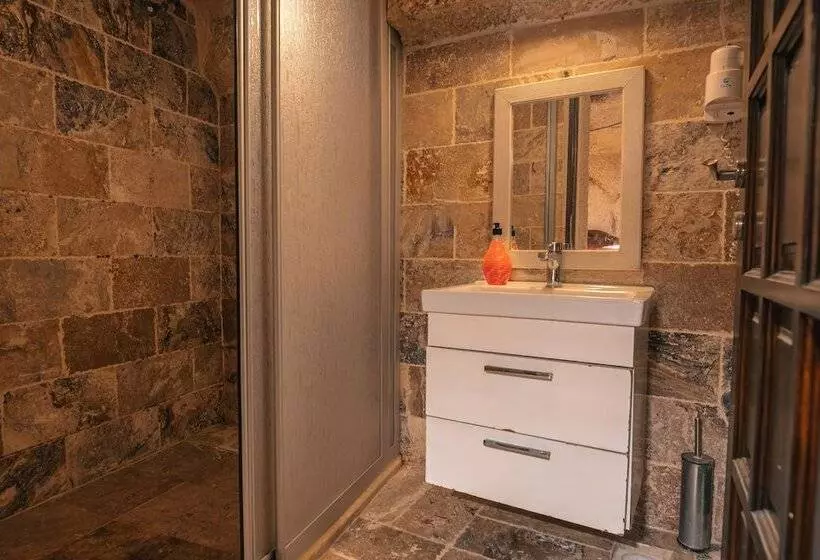 Adelya Cave Hotel Apartments