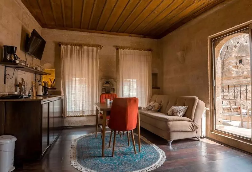 Adelya Cave Hotel Apartments