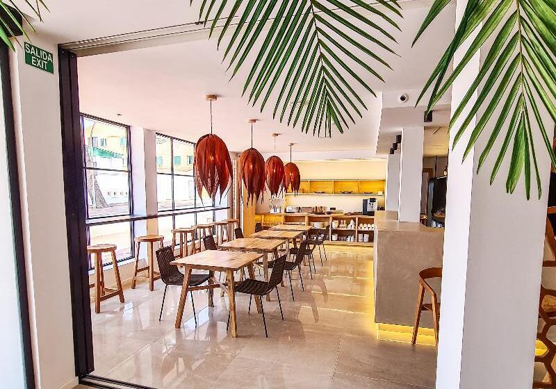 هتل S´estancia Suites