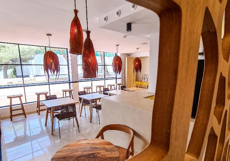 هتل S´estancia Suites