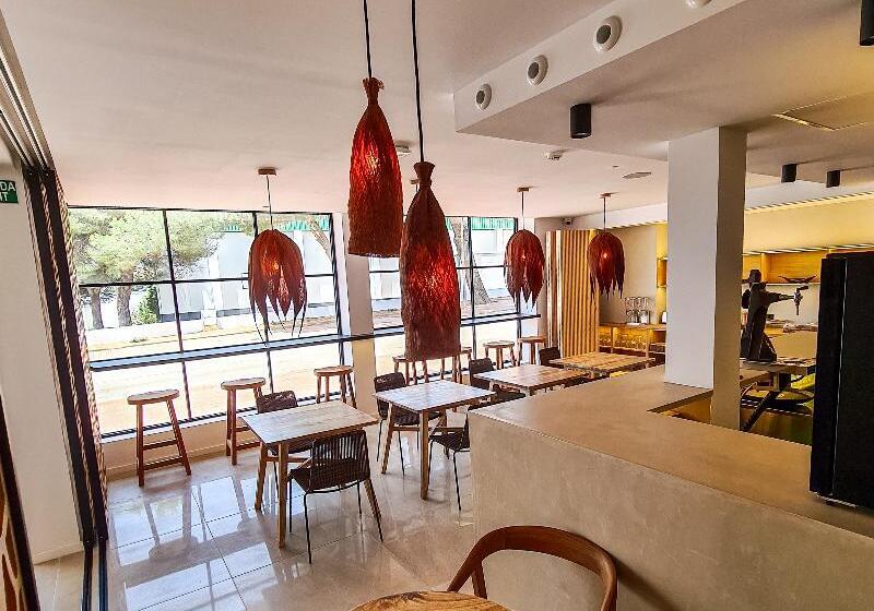 هتل S´estancia Suites