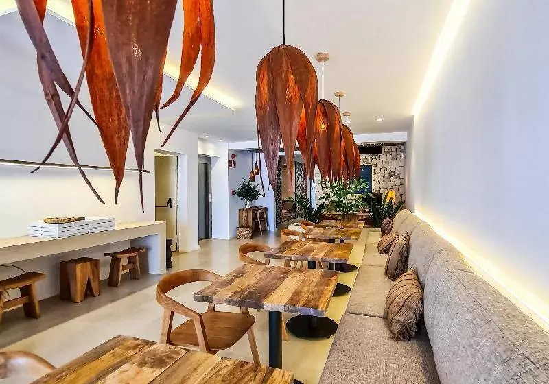 Hotelli S´estancia Suites