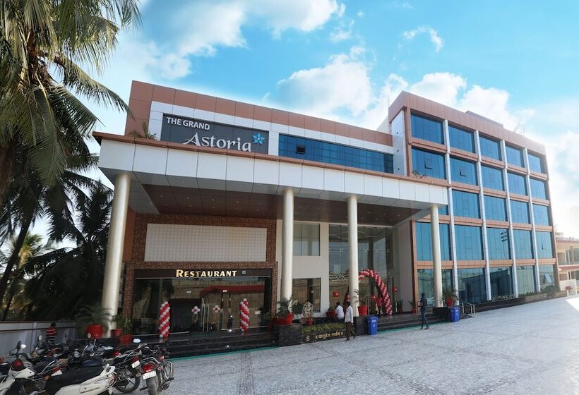 فندق The Grand Astoria Somnath