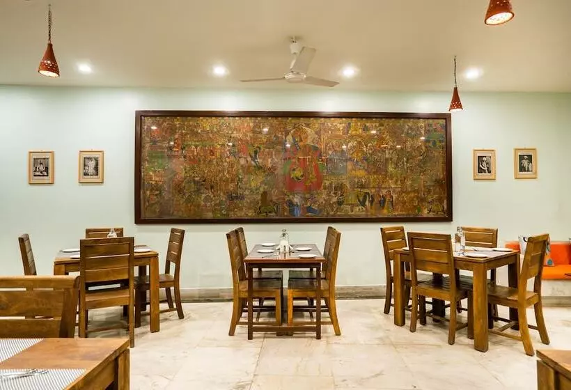 Hotelli Zone Palace By The Park Phalodi