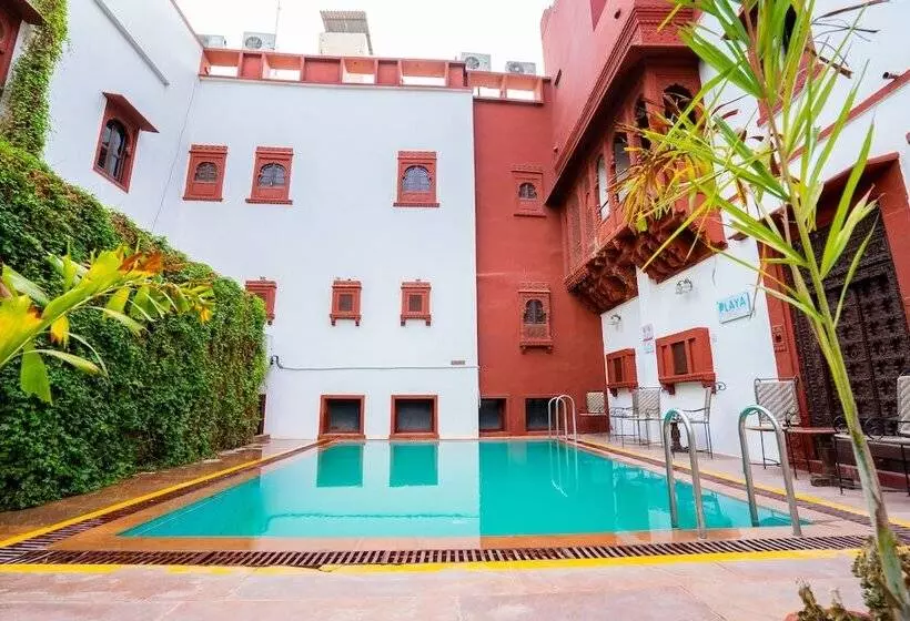 Hotelli Zone Palace By The Park Phalodi