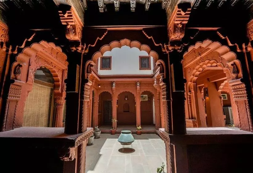 Hotelli Zone Palace By The Park Phalodi