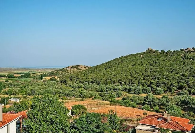 Kahraman Apart