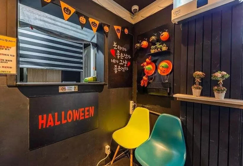 モーテル Cheongju Bukmunro Halloween