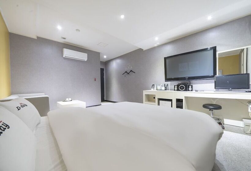 مُتل Incheon D Day