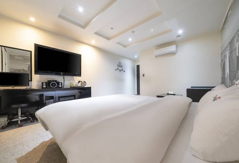 مُتل Incheon D Day