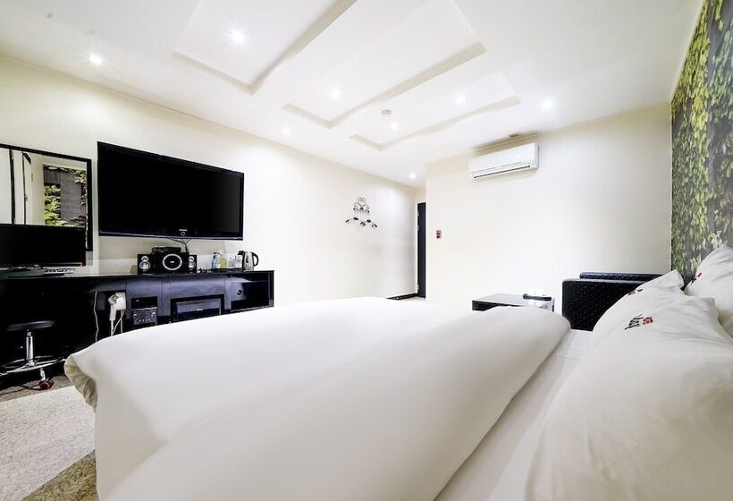 مُتل Incheon D Day