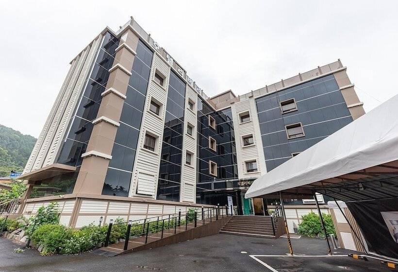 汽车旅馆  Okcheon Rivera