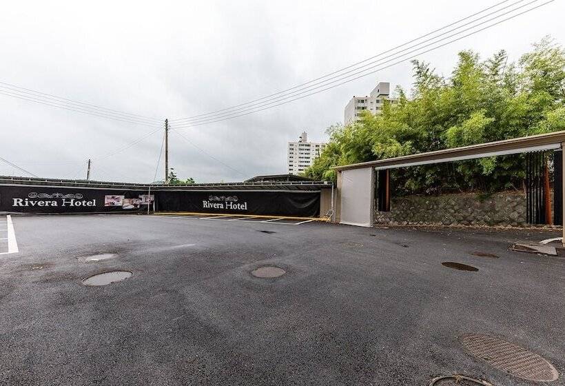 汽车旅馆  Okcheon Rivera