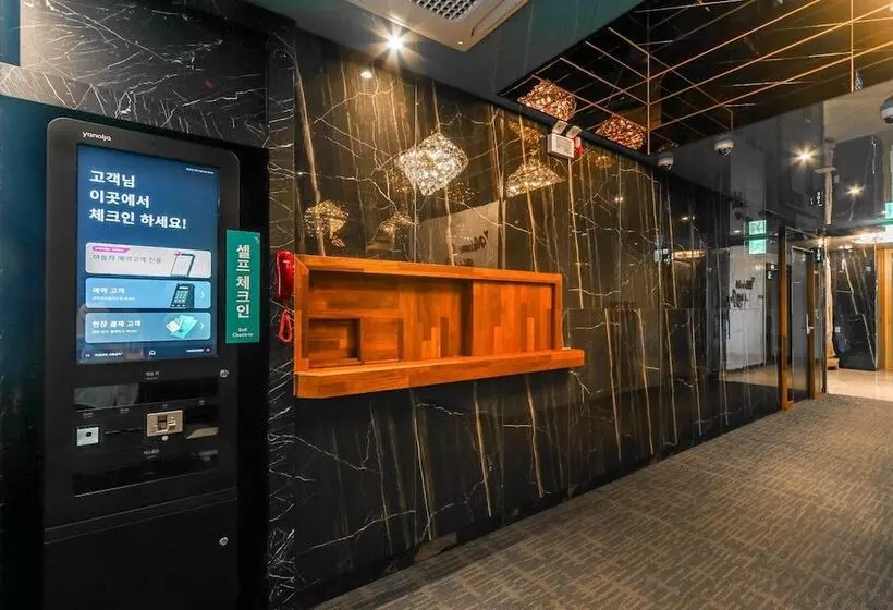 Motelli Sangju Hotel Aria