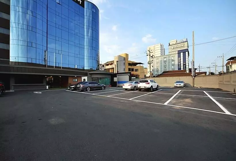 Motelli Sangju Hotel Aria