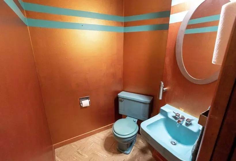 پانسیون Stardust Retreat