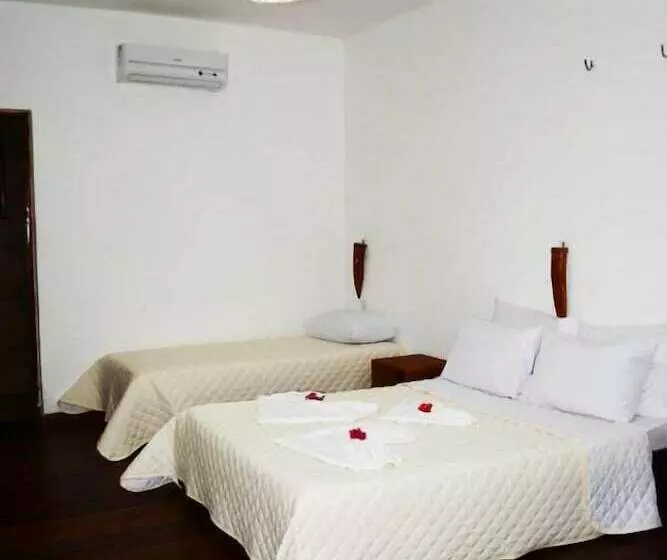 ペンション Vila Moana Jeri