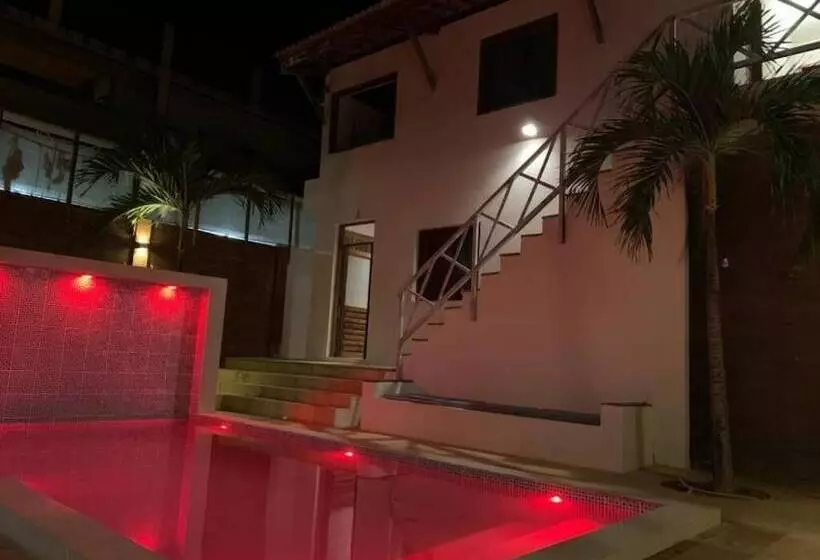 ペンション Vila Moana Jeri